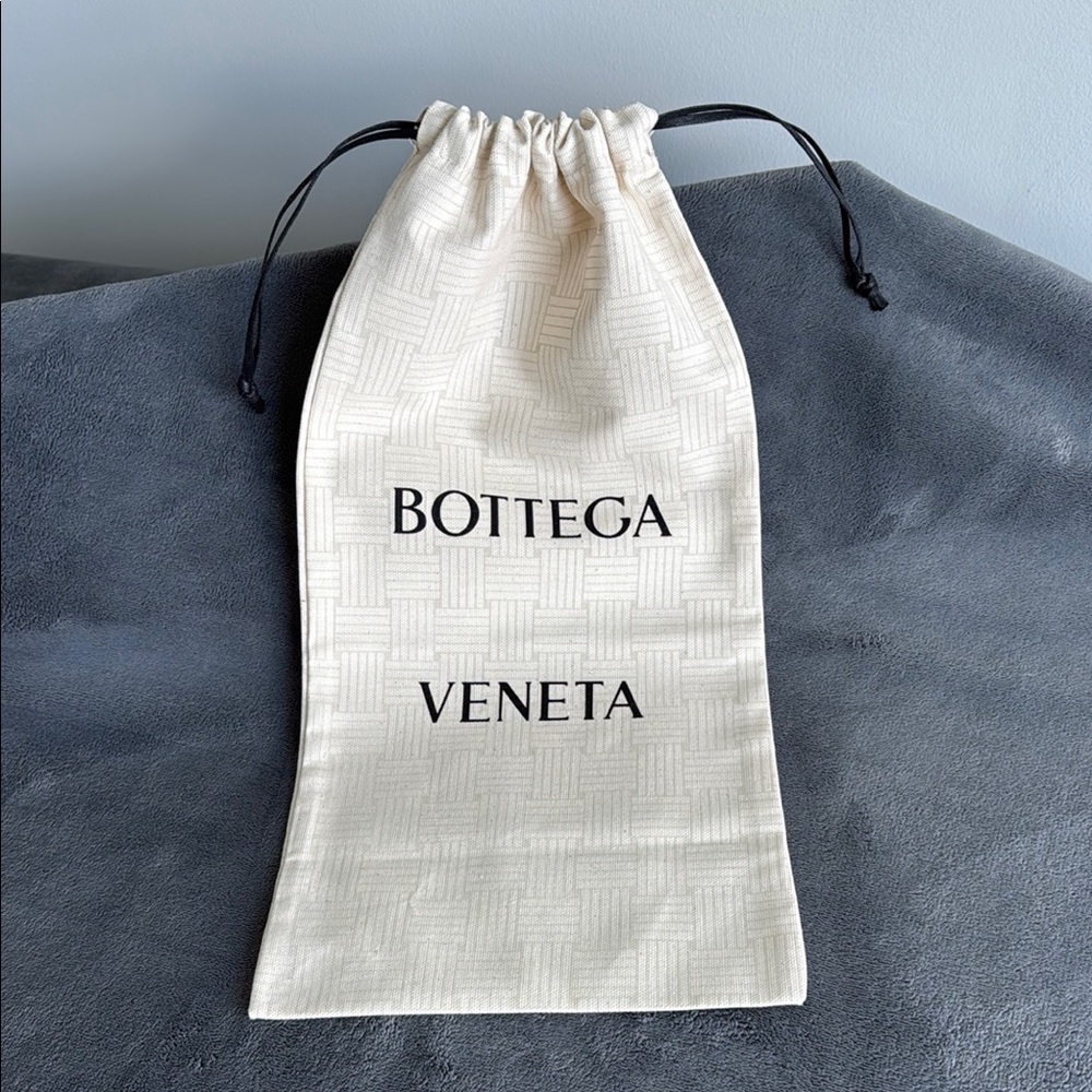 Bottega Veneta Ivory Drawstring Pouch